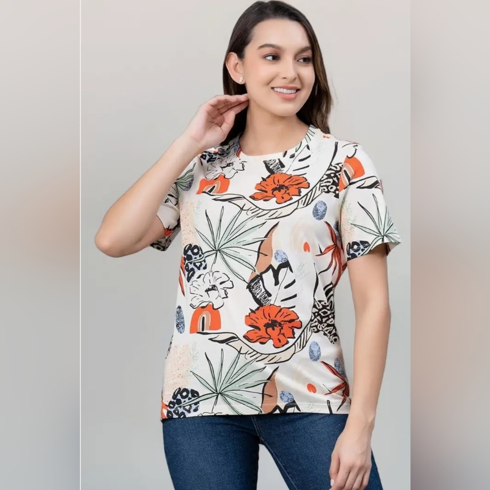 Mode By Red Tape London Women's All-Over Graphic Print T-shirt Size Large